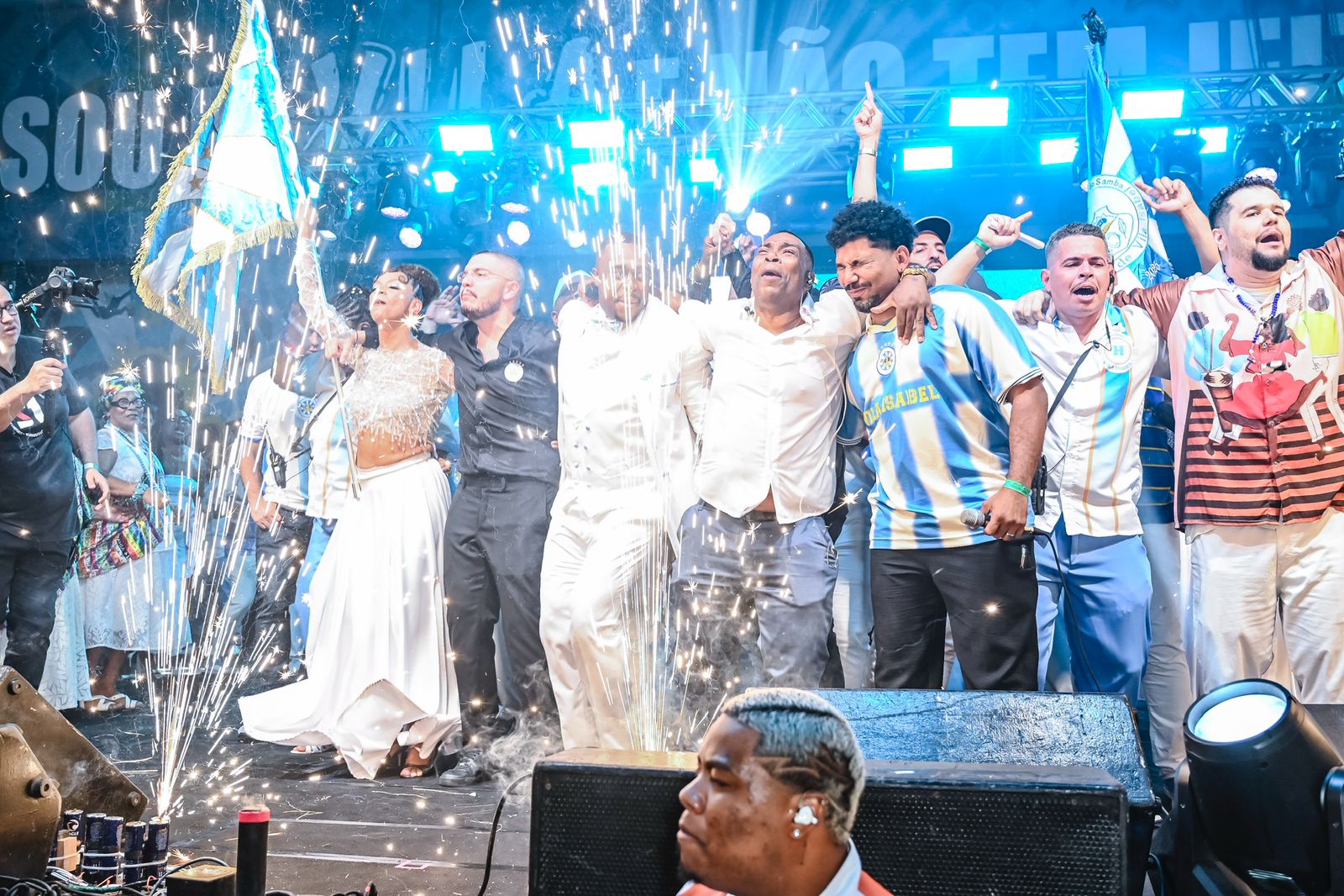Unidos de Vila Isabel define samba-enredo e elege musas da comunidade para o Carnaval 2026
